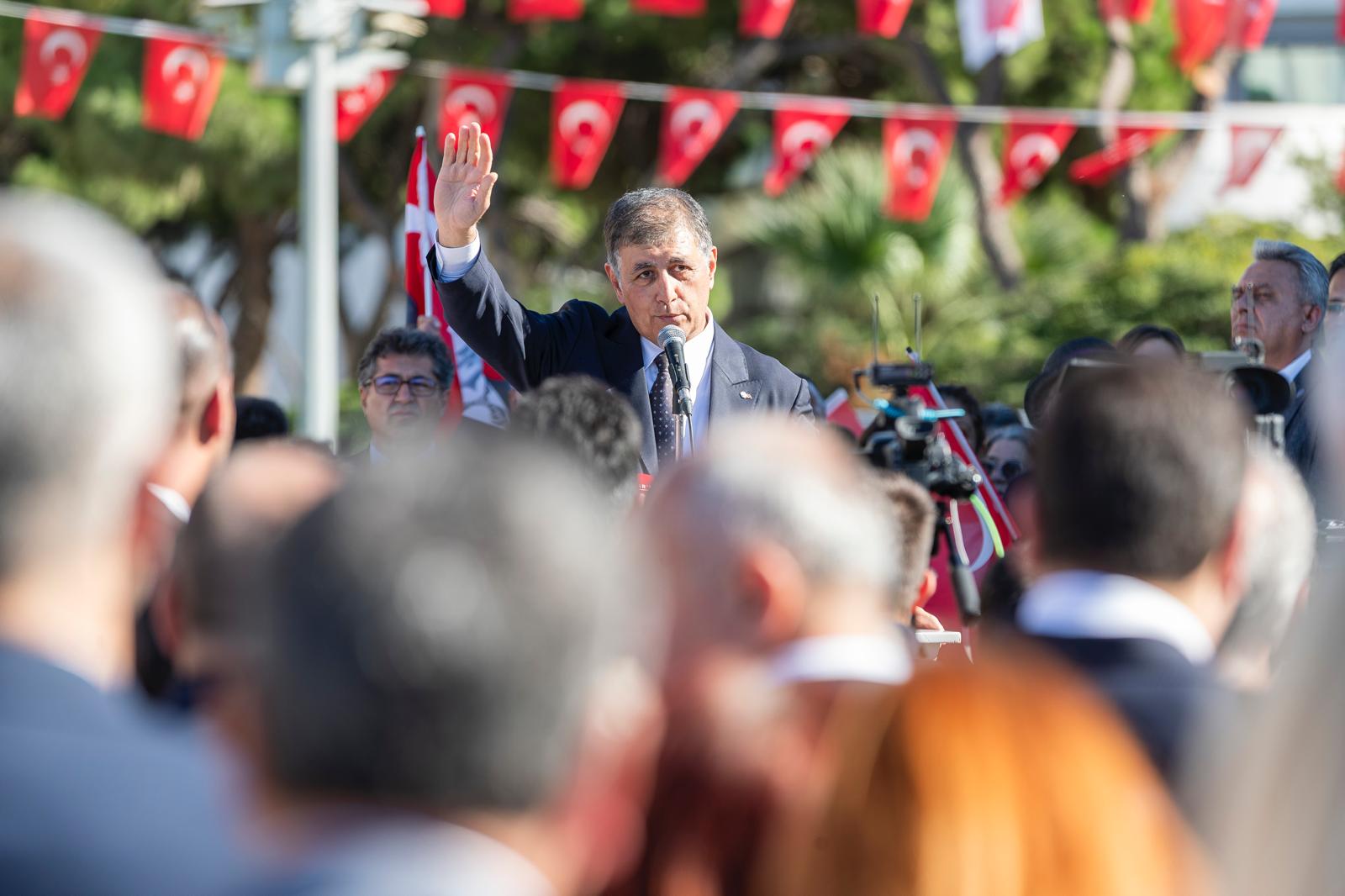 İzmir’de Chp’nin Cumhuriyet Coşkusu 'Her Chp’linin Borcu Halka' (1)