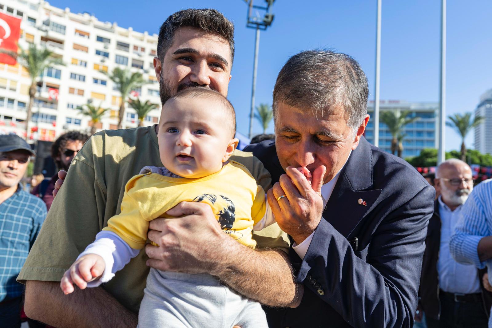 İzmir’de Chp’nin Cumhuriyet Coşkusu 'Her Chp’linin Borcu Halka' (3)