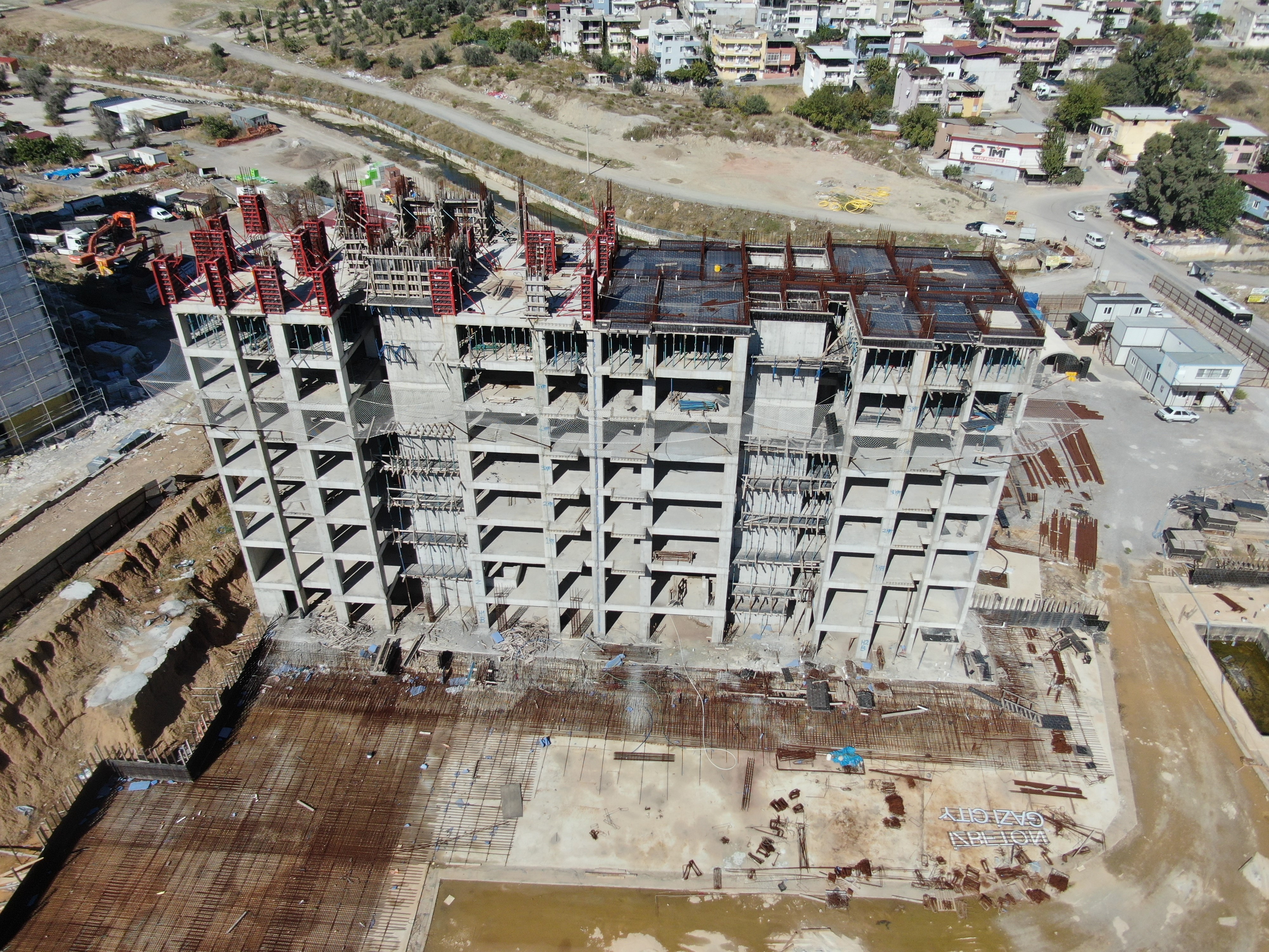 İzmir’de Kentsel Dönüşüm Mağdurları Isyan Etti (5)