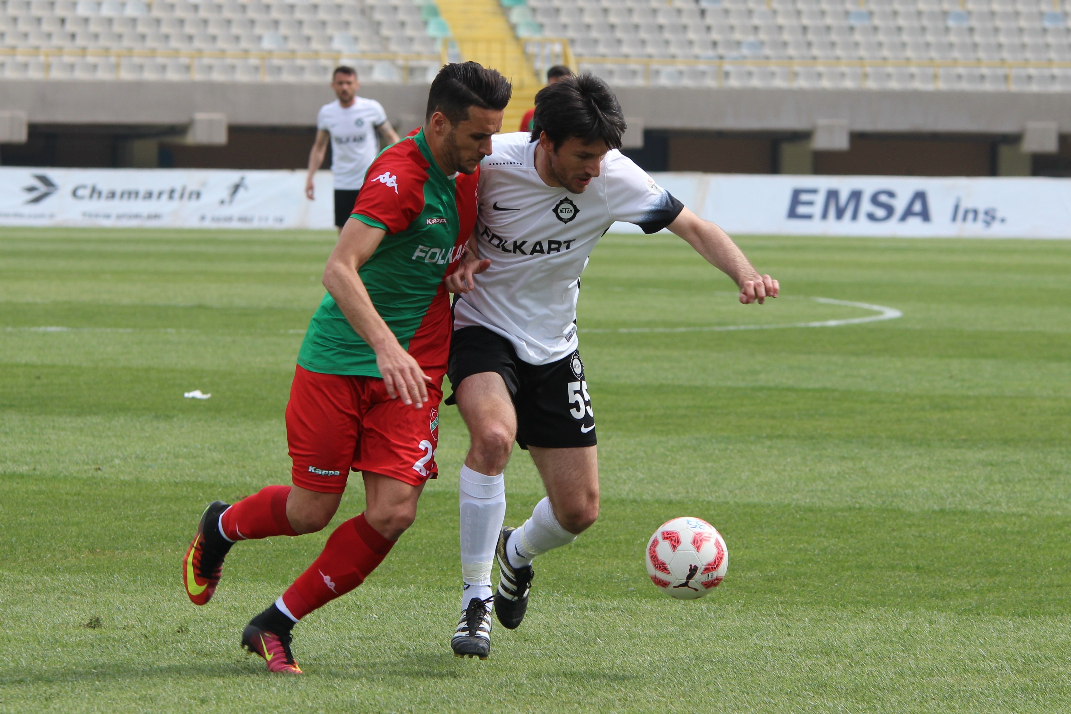 İzmir’in Efsane Derbisi Geri Dönüyor Altay Karşıyaka Maçının Biletleri Satışa Çıktı (3)