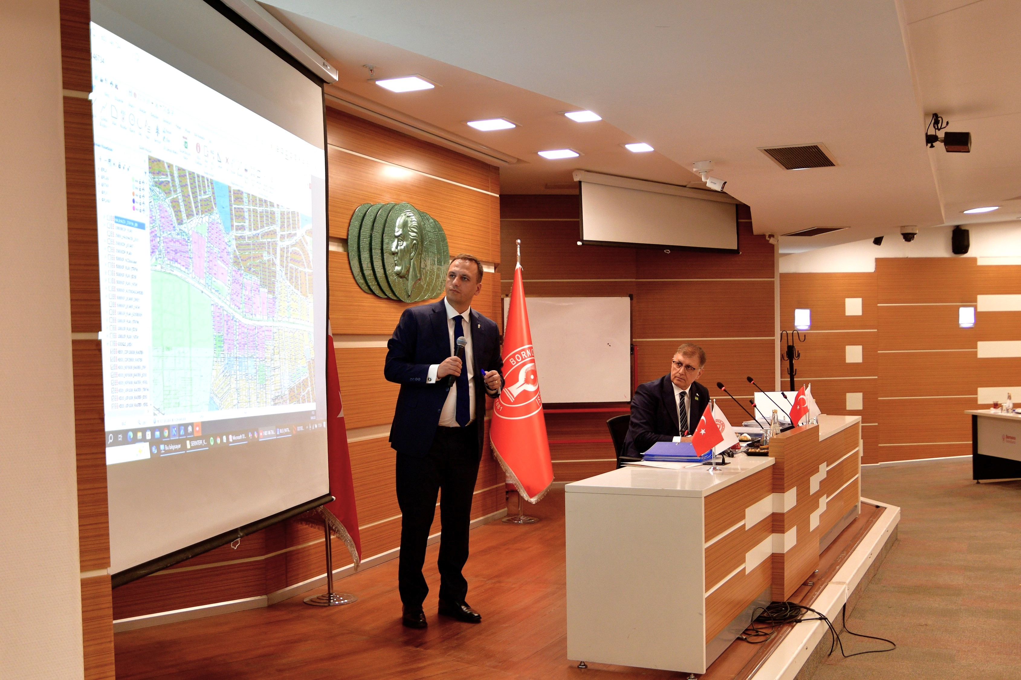 İzmir’in Iki Başkanı Bornova Için Buluştu Tugay Ve Eşki Geleceği Birlikte Planladılar (13)