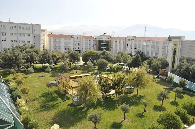 İzmir’in Köklü Eğitim Kurumu Konkordato Ilan Etti (1)