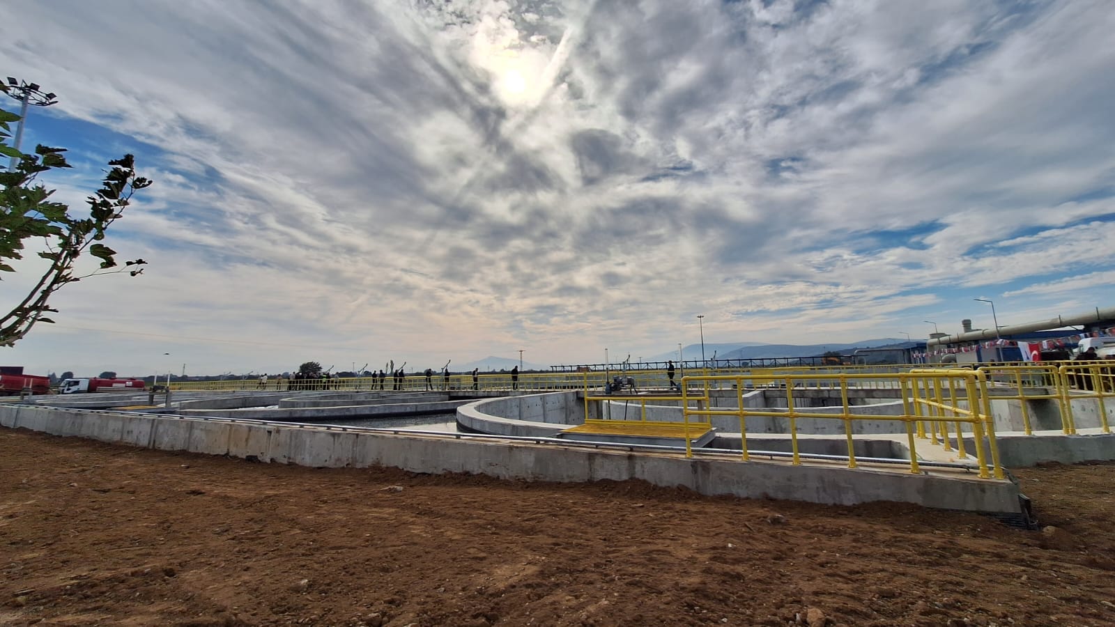 İzmir’in Üçüncü Büyük Atık Su Arıtma Tesisi Hizmete Açıldı 'Türkiye'de Açık Ara Birinci Sıradayız' (2)