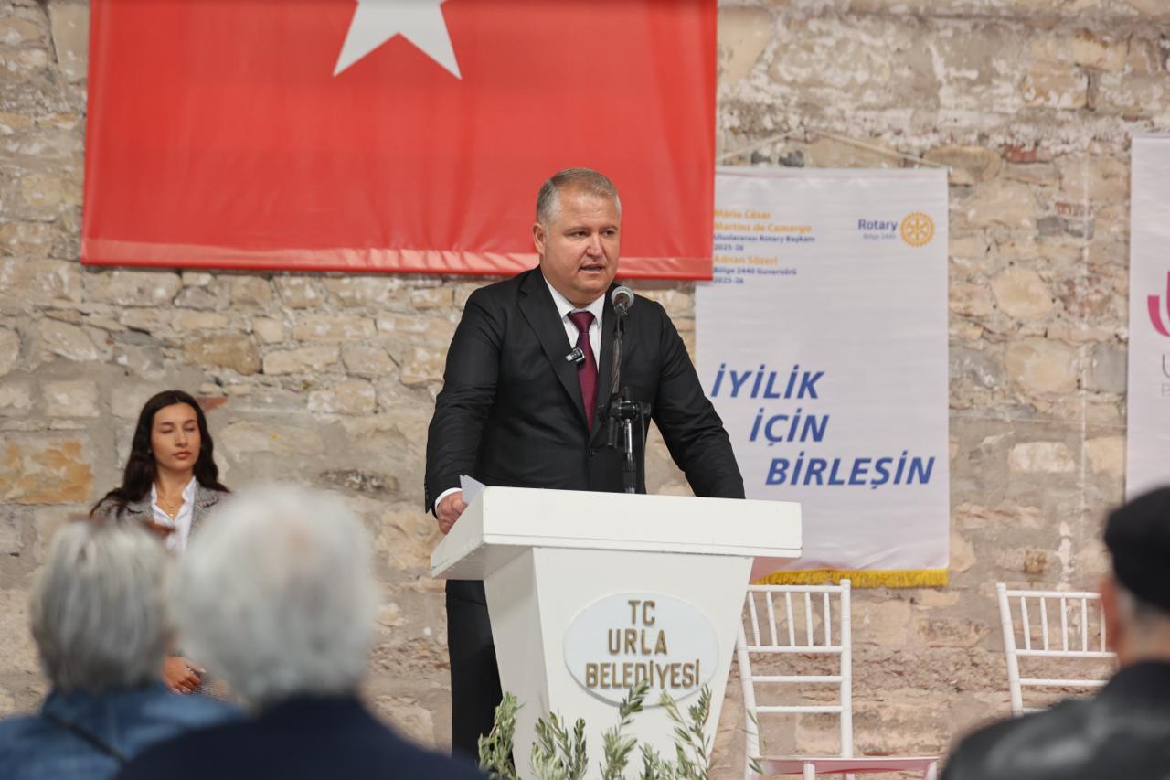 Kadın Emeğine Anlamlı Kutlama Urla’da Dünya Kadın Çiftçiler Günü Coşkusu (1)
