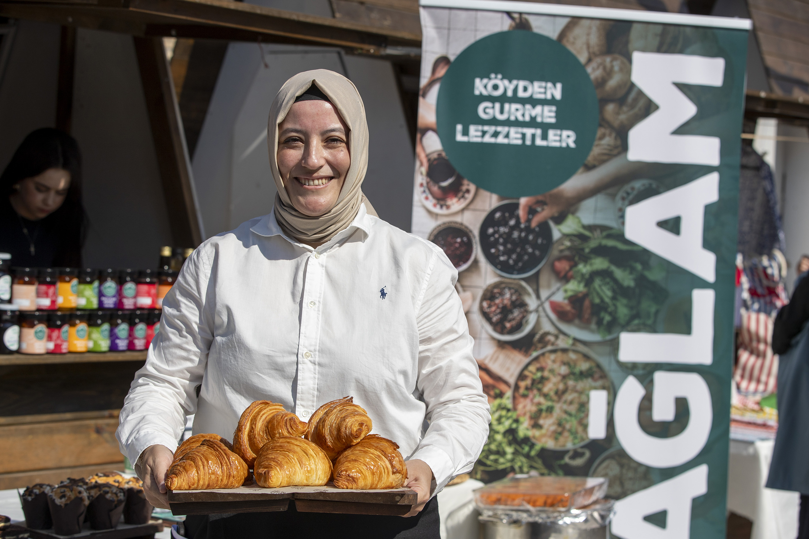 Kadın Gücü İzmir’de Buluştu! Başkan Tugay 'Kadın Girişimcilere Kalıcı Destek Vereceğiz' (7)