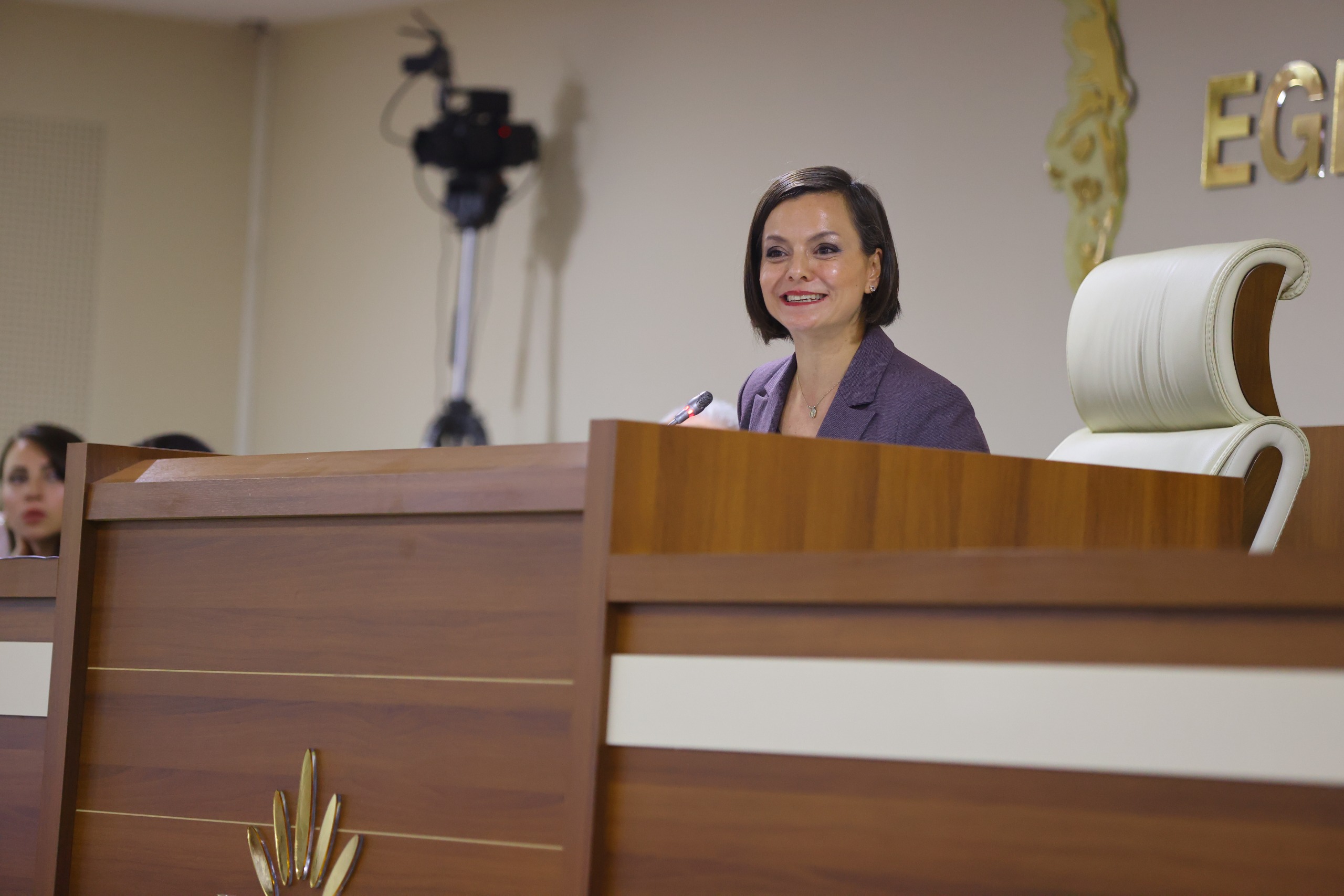 Karabağlar Belediyesi'nde 2026 Bütçesi Meclisten Geçti (2)
