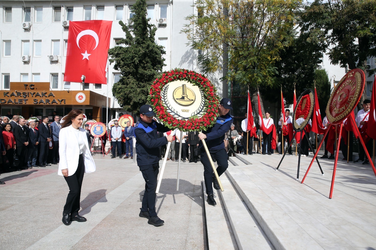 Karşıyaka 7’Den 77’Ye Cumhuriyet Coşkusuyla Ayağa Kalktı! (4)