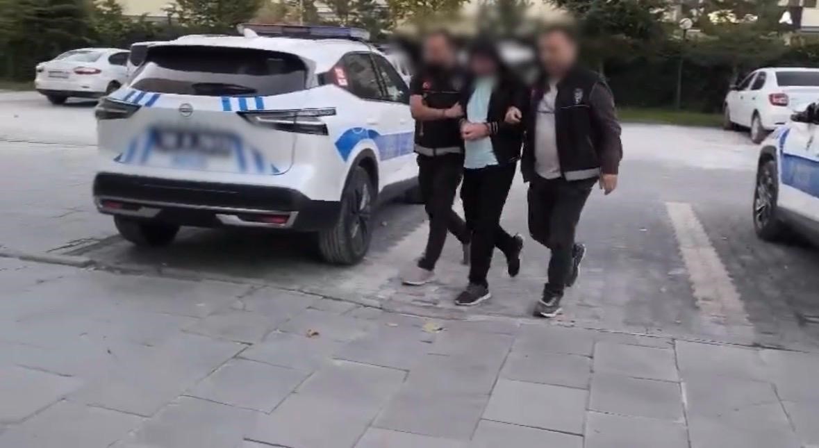 Kayseri’de Patlıcan Közlerken Ormanı Yakan Şahıs Yakalandı! (2)