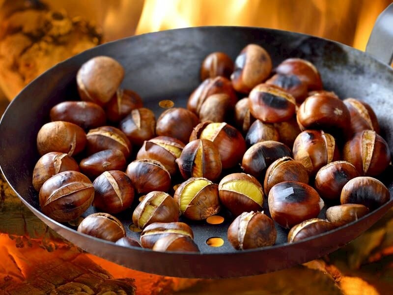 Kışın Vazgeçilmezi! Evde Sokak Lezzeti Kestane Nasıl Yapılır (1)