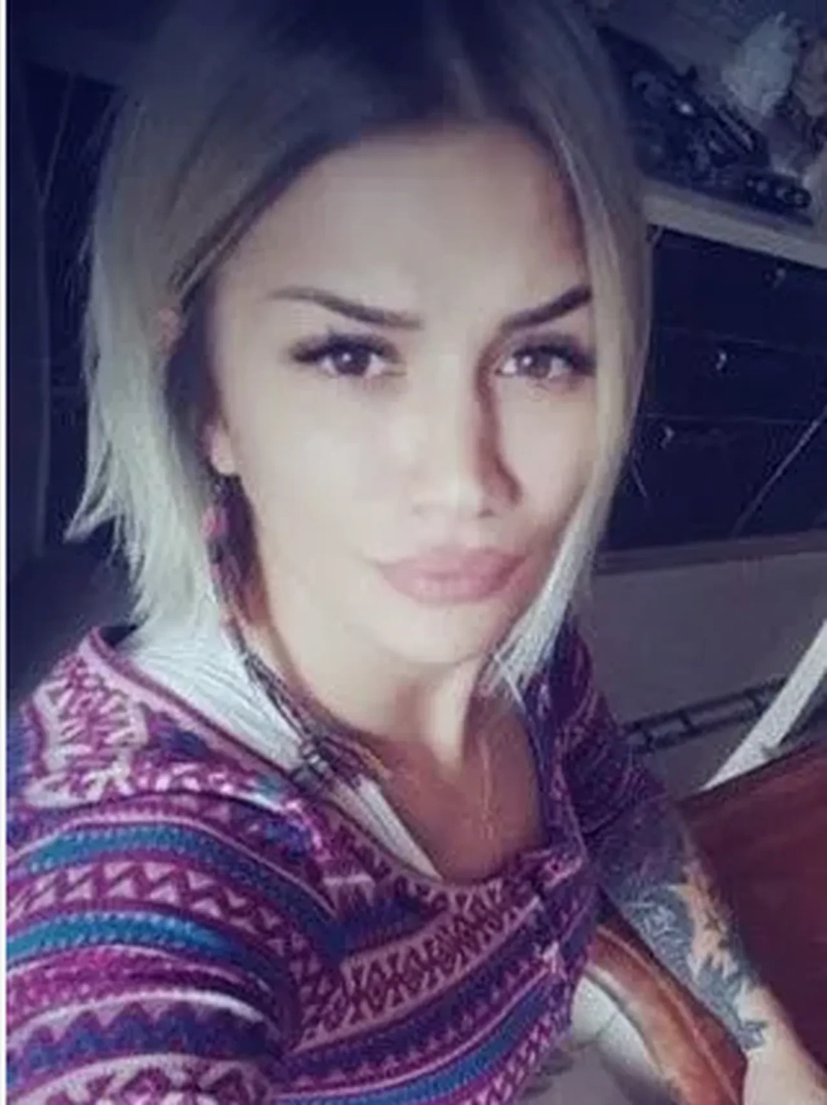Kıvanc Tatlıtugun Kardesi (2)