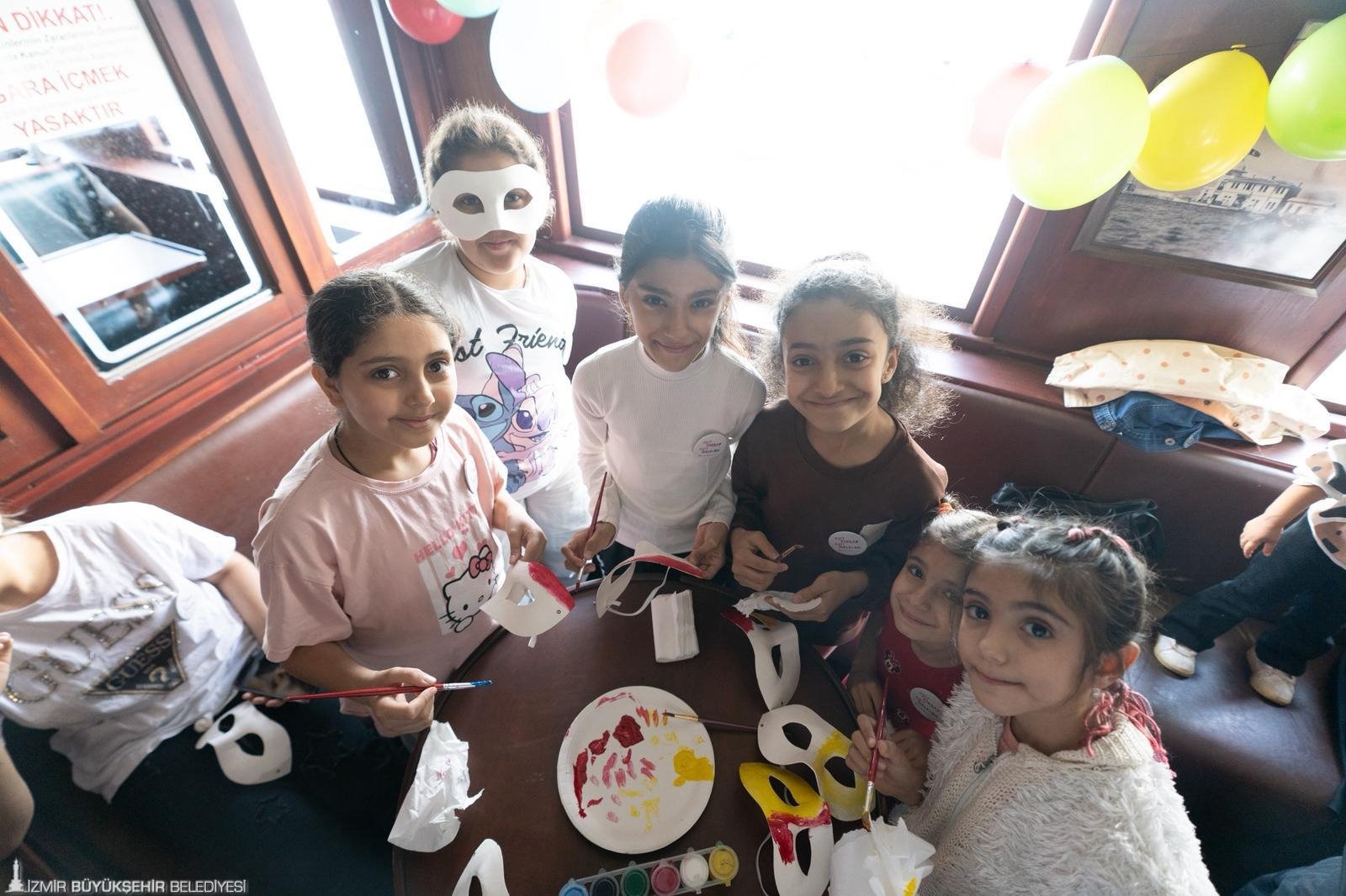 Kız Çocukları Kaptan Köşkünde 2