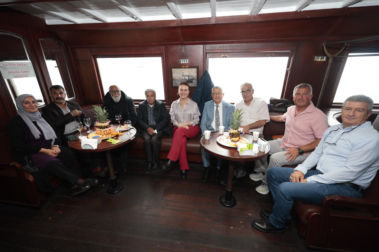 Konaklı Muhtarlar Körfez’de Sürprizlerle Dolu Bir Gün Yaşadı! (2)