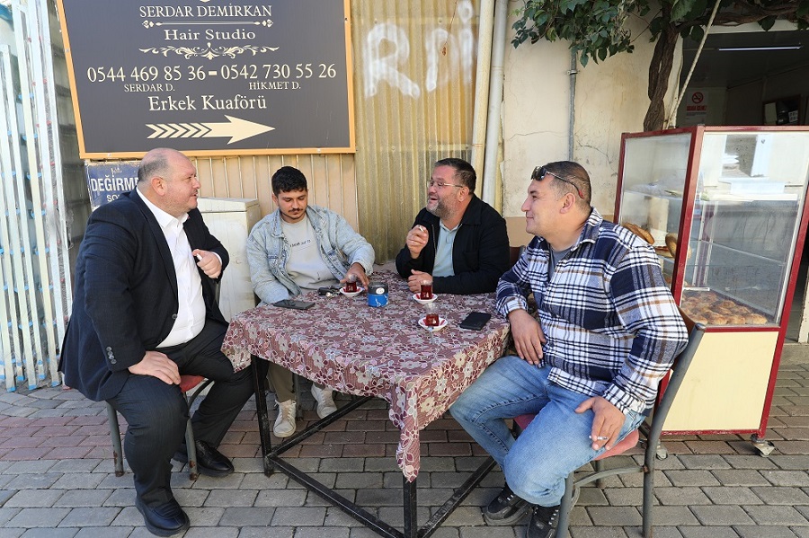 Menderes’te Esnaf Buluşması Başkan Çiçek Talepleri Dinledi, Çözümleri Anlattı (6)