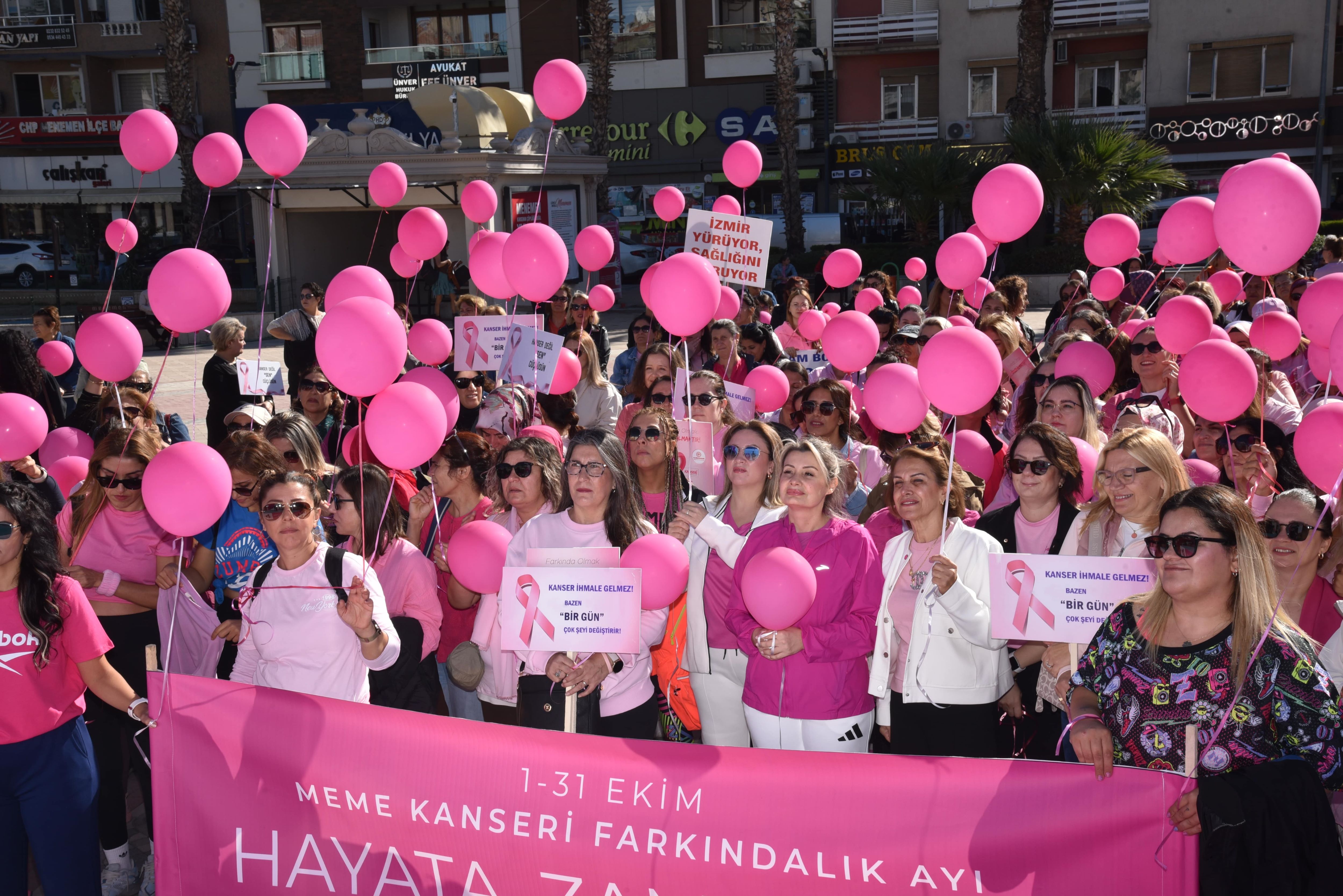 Menemenli Kadınlar Kansere Karşı Farkındalık Için Yürüdü (4)