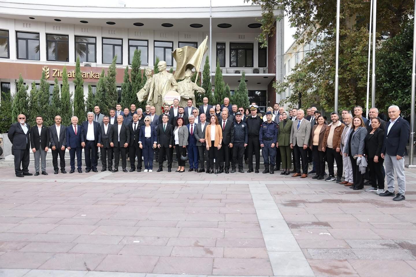 Muhtarlar Günü Çeşme’de Törenle Kutlandı (3)
