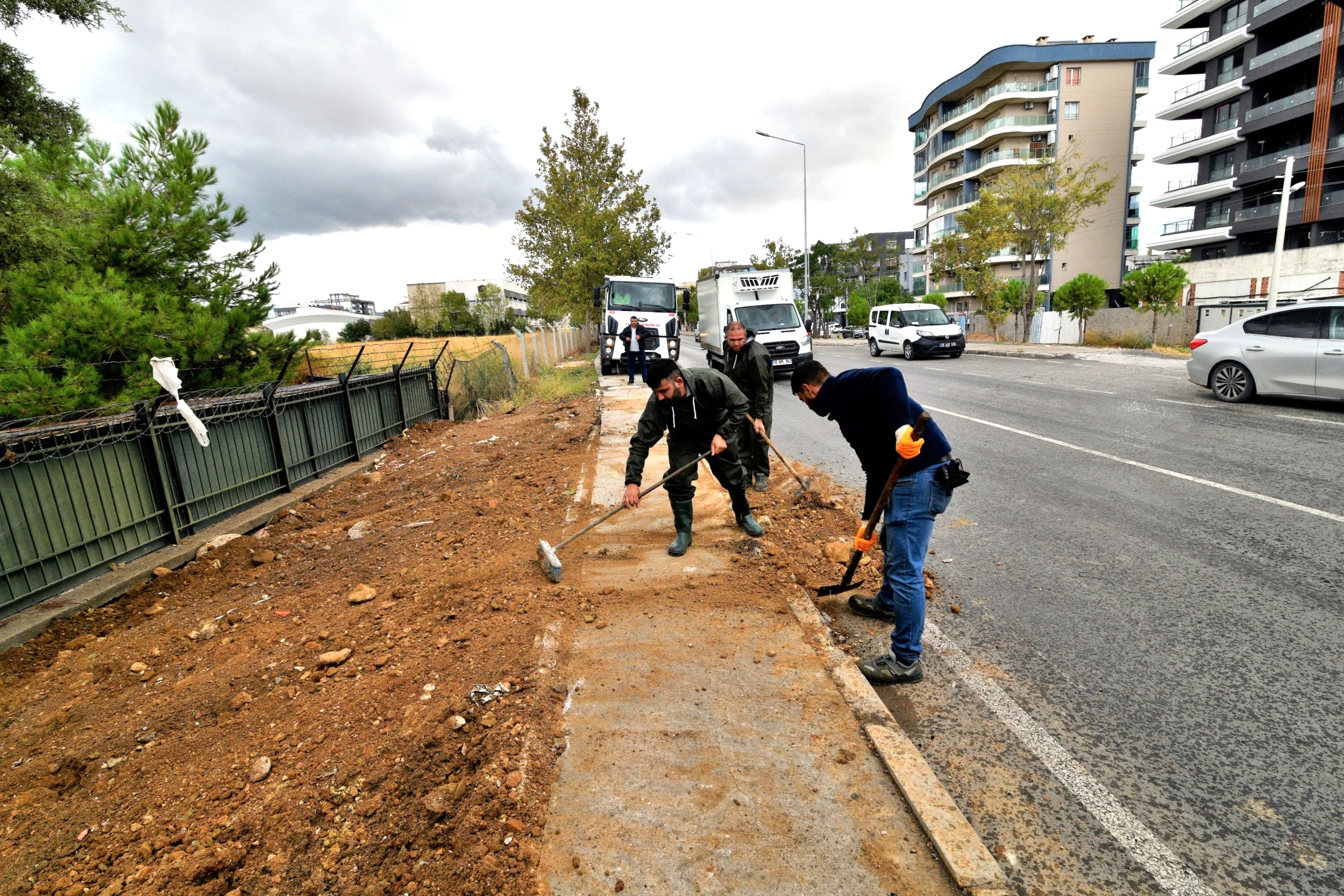Okul Yolunda Tehlike Bitiyor Bornova’da Yeni Düzenleme (1)