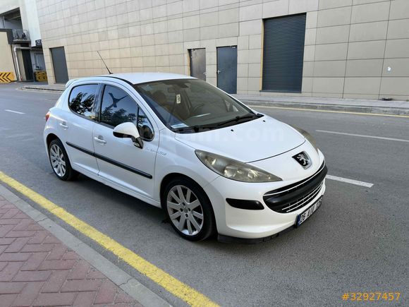 Peugeot 207 (2008–2012)