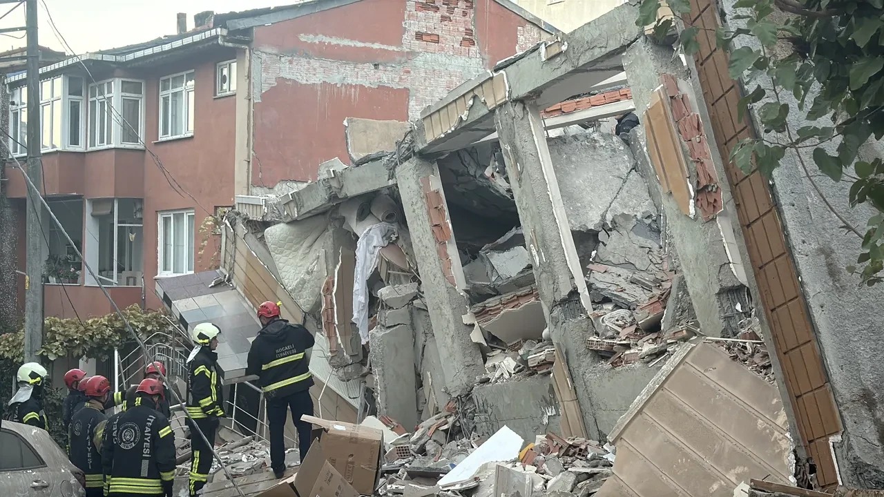 Son Dakika Gebzede 5 Katli Bina (2)