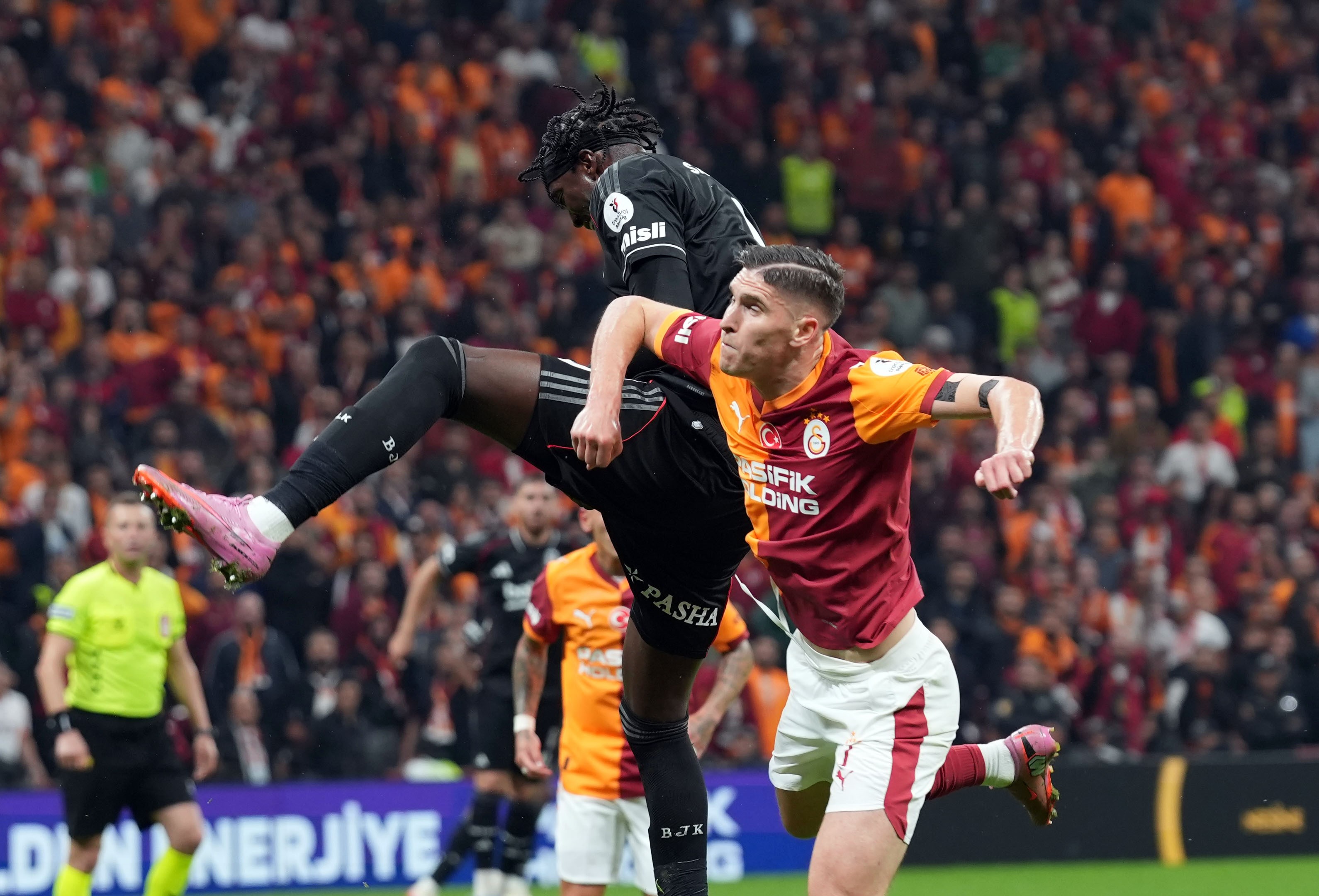 Süper Lig'de Kural Hatası Tartışması Devam Ediyor Galatasaray Itiraz Edecek Mi Açıklama Geldi (2)