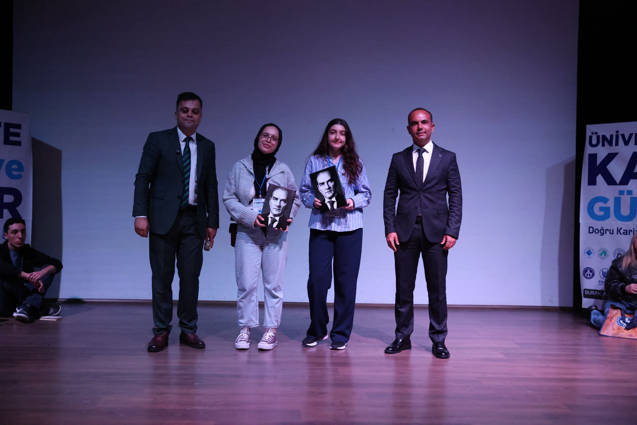 Torbalı’da Kariyer Buluşması 38 Üniversite 5000 Öğrenciyle Buluştu (5)