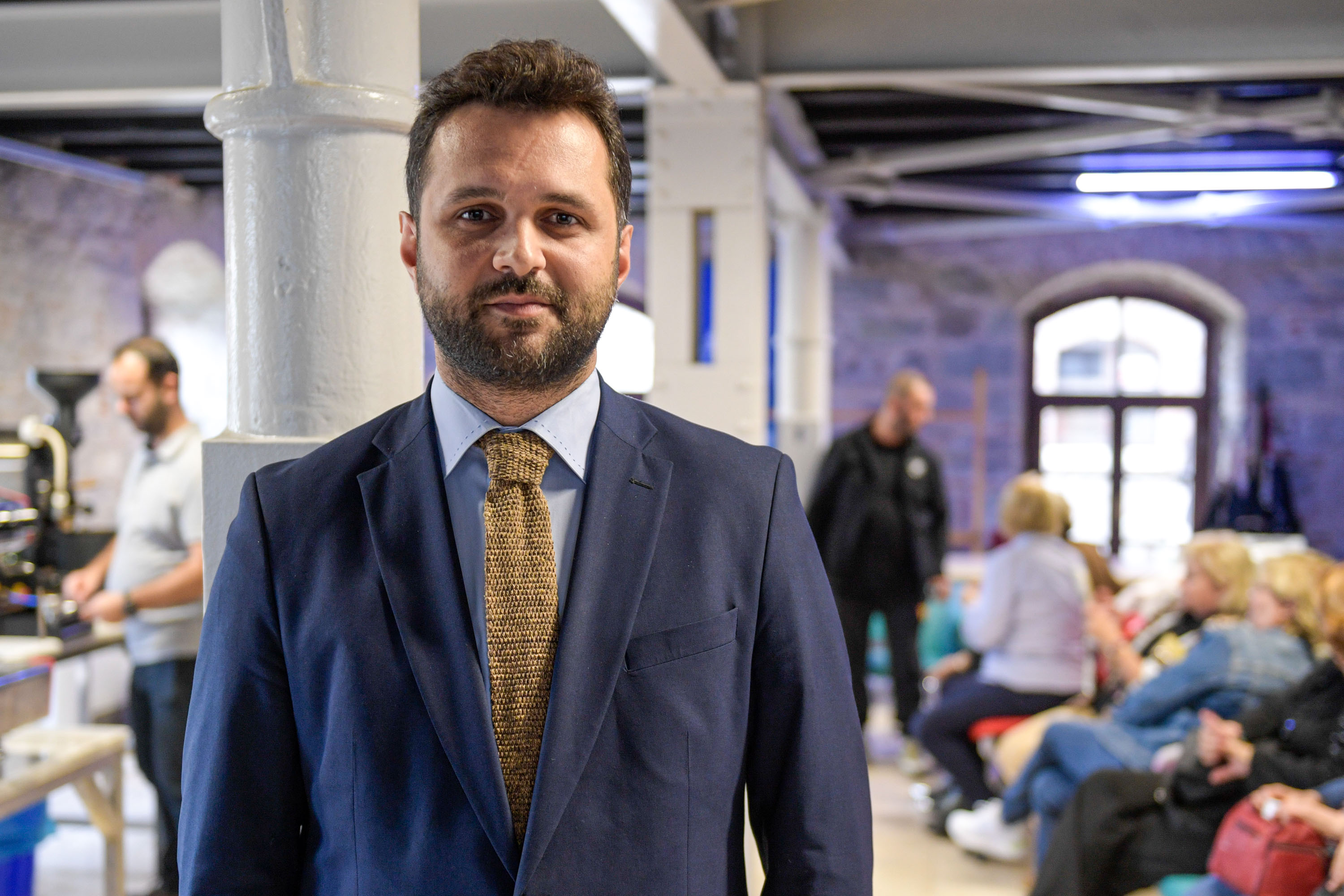 Torunlar Şaşıracak İzmirli Büyükler Latte Ve Cappuccino Öğrendi (2)