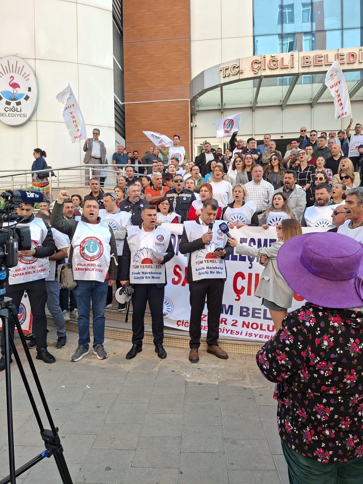 Tüm Yerel Sen’den Çiğli Belediyesi’ne Tepki 'Hak Gaspı Var' (2)