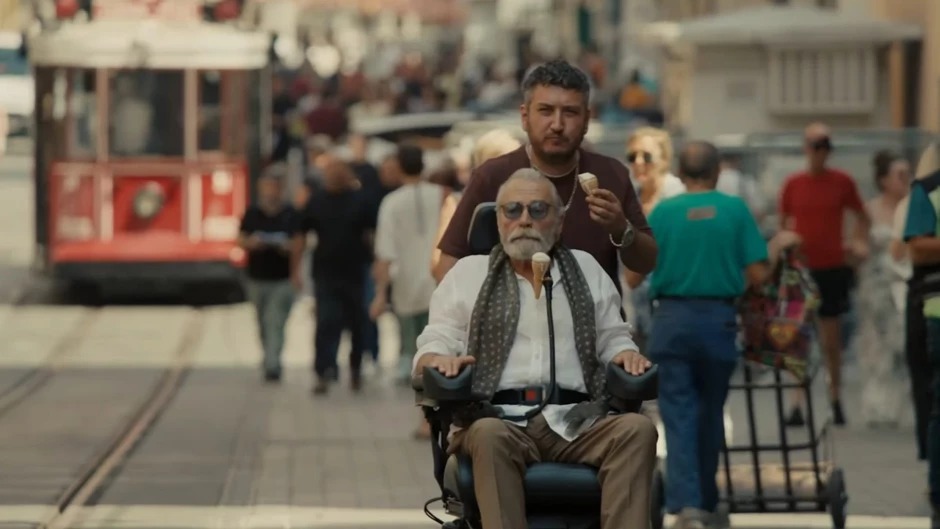 'Yan Yana' Geliyor! Intouchables (Can Dostum) Filminden Uyarlandı (3)