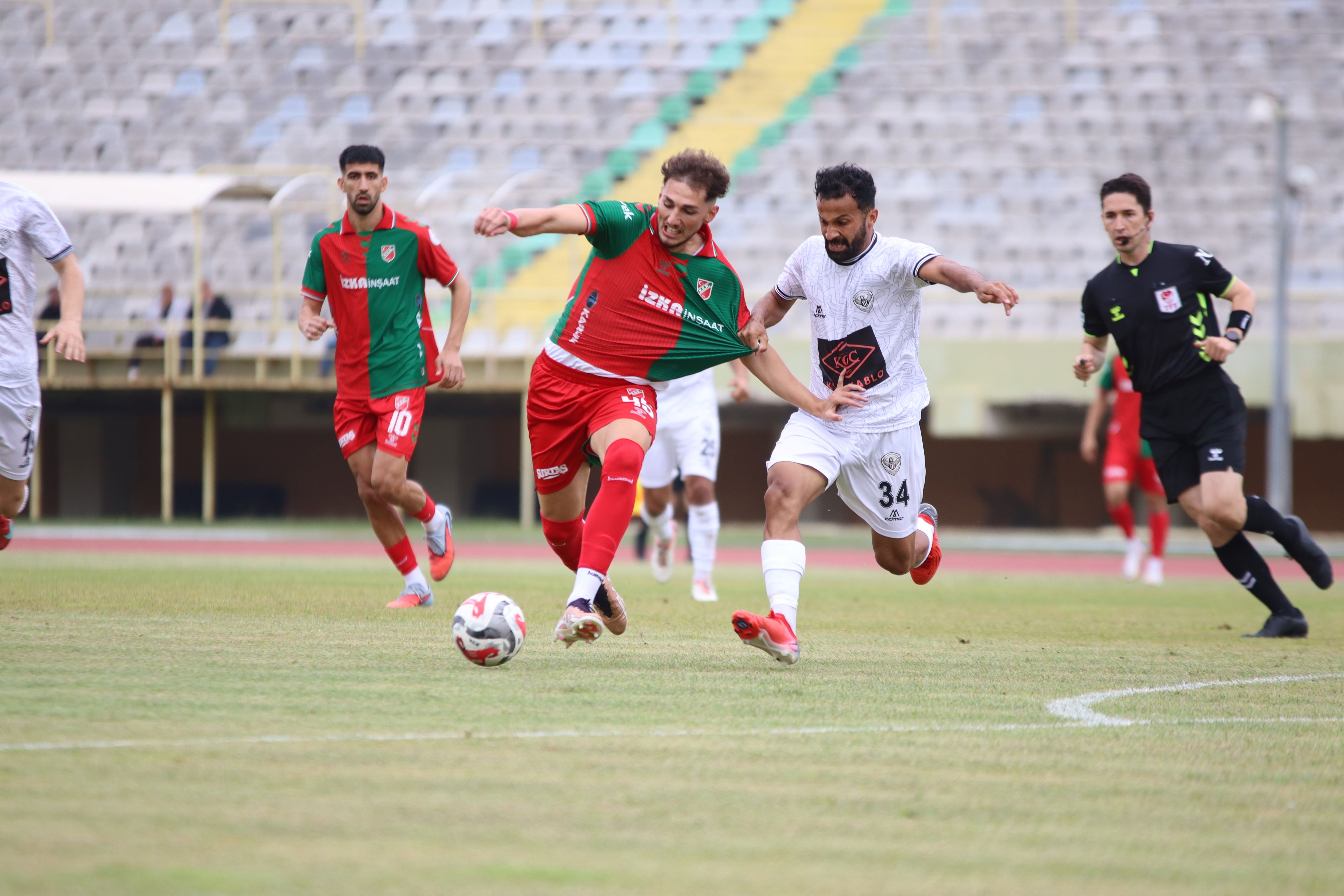 Yasin Uzunoğlu Karşıyaka’da Gol Makinesine Dönüştü! (4)