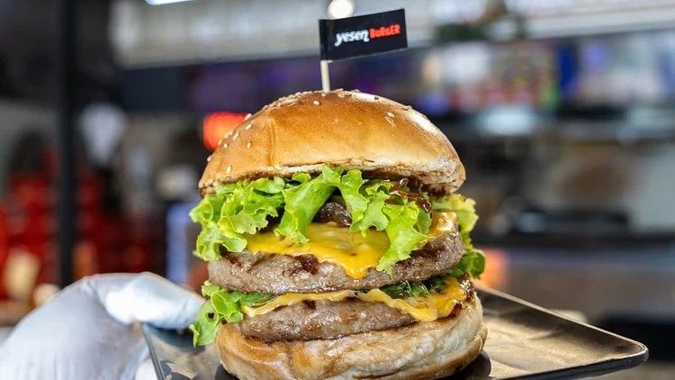 Yesen Burger Kimin, Sahibi Hangi Şirket Ünlü Burger Zinciri Konkordato Ilan Etti (2)