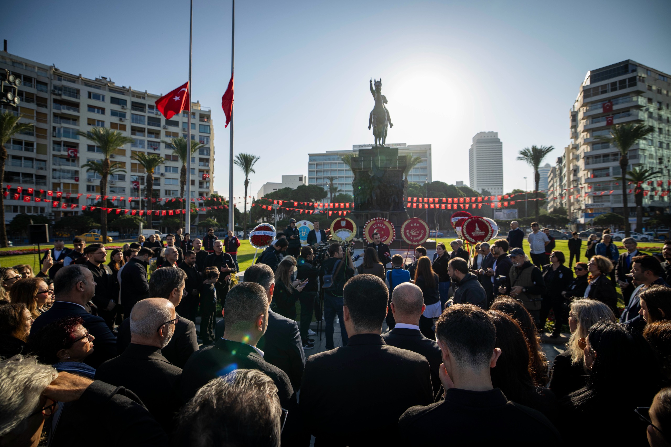10 Kasım'da Chp İzmir’den Tarihi Mesaj 'Söz Veriyoruz' (1)