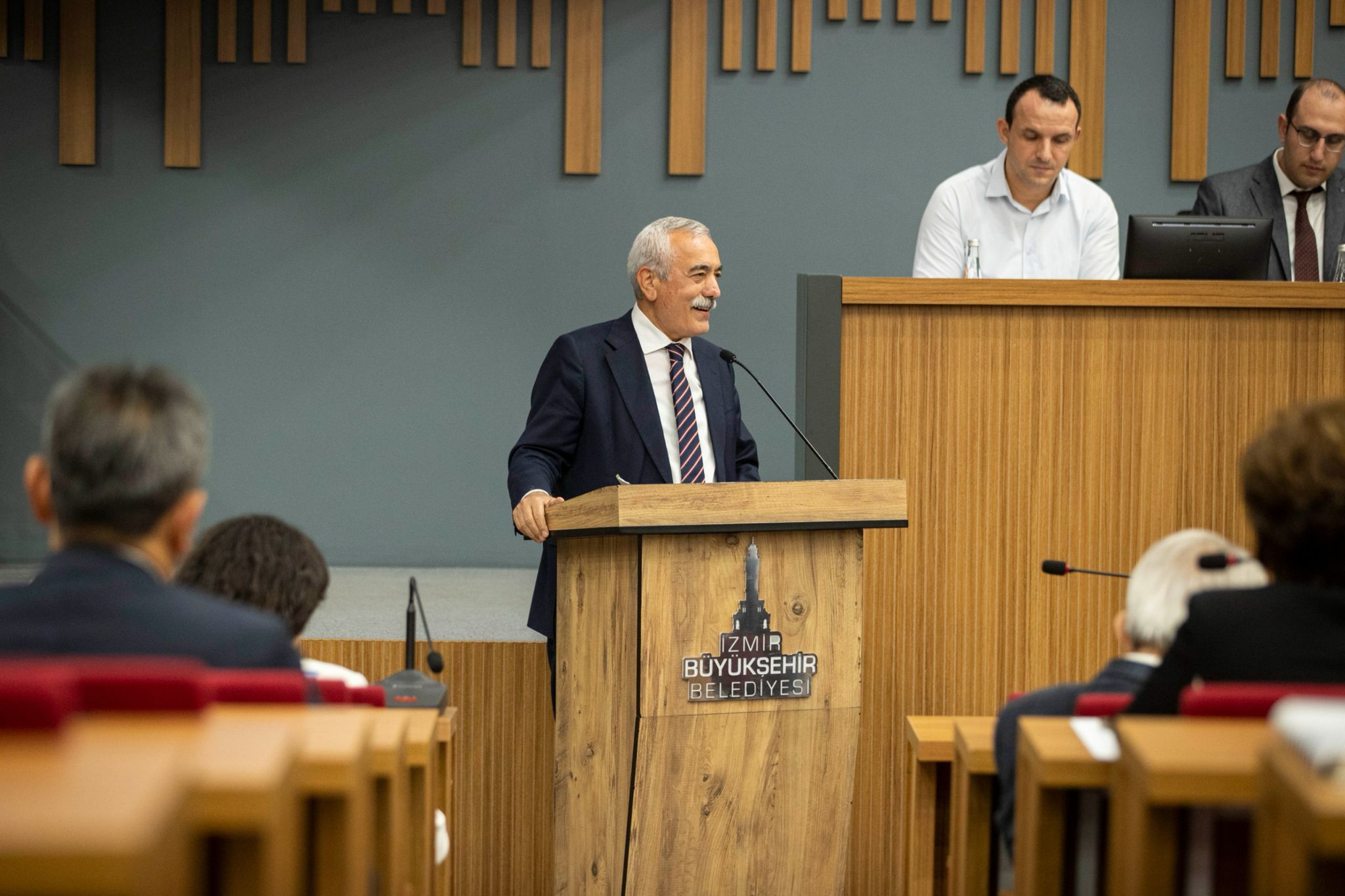 İzmir’de 2026 bütçesi kabul edildi! Dev projeler geliyor