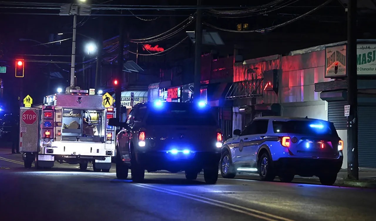 Abdde Silahli Saldiri Biri Cocuk (1)