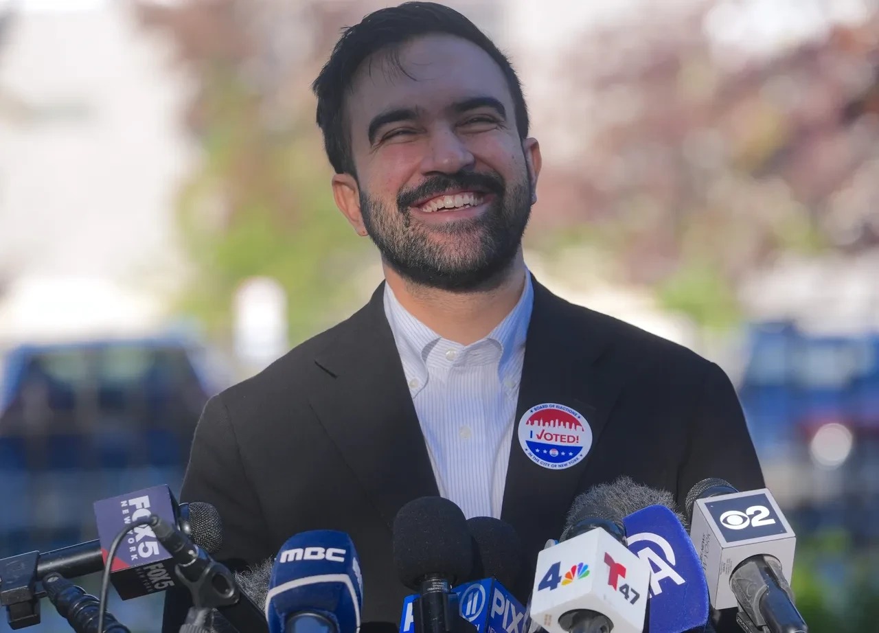 Abdde Tarihi Secim Zohran Mamdan (1)