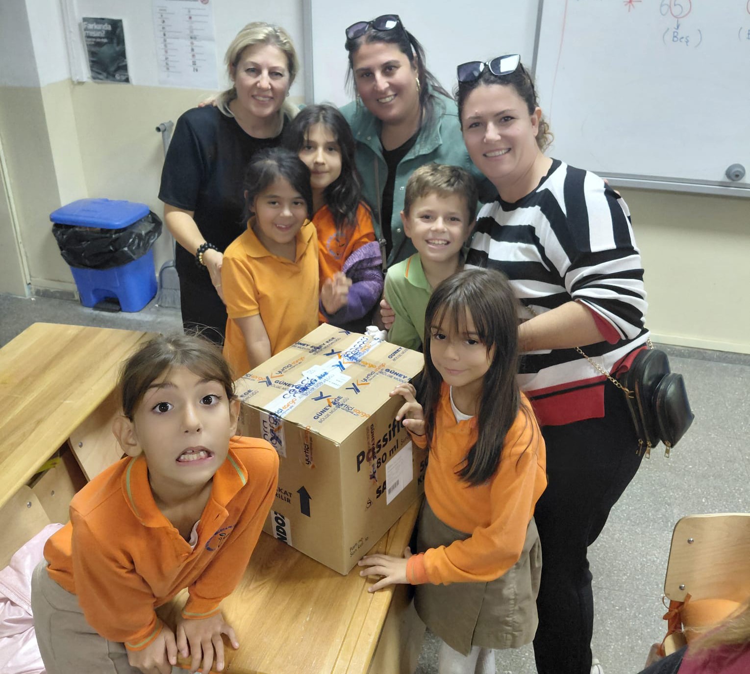 Alaçatı’da Miniklerden Şanlıurfa’daki Öğrencilere Destek (4)