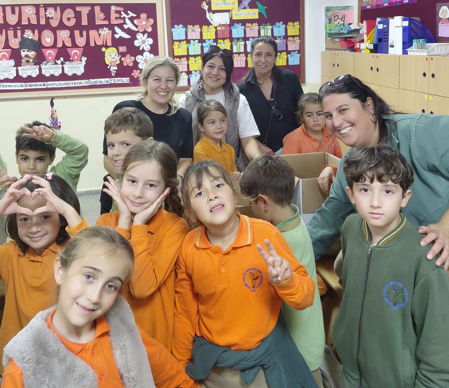 Alaçatı’da Miniklerden Şanlıurfa’daki Öğrencilere Destek (5)