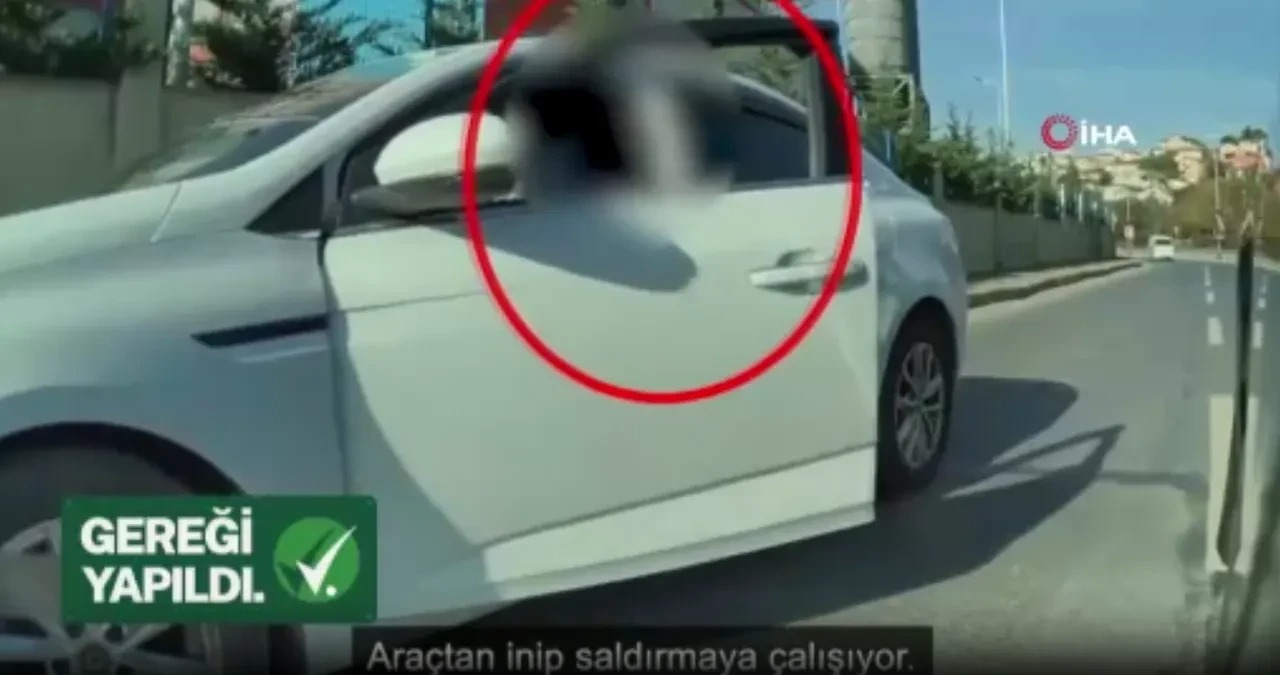 Arac Onu Kesen Surucu Yandi Dev