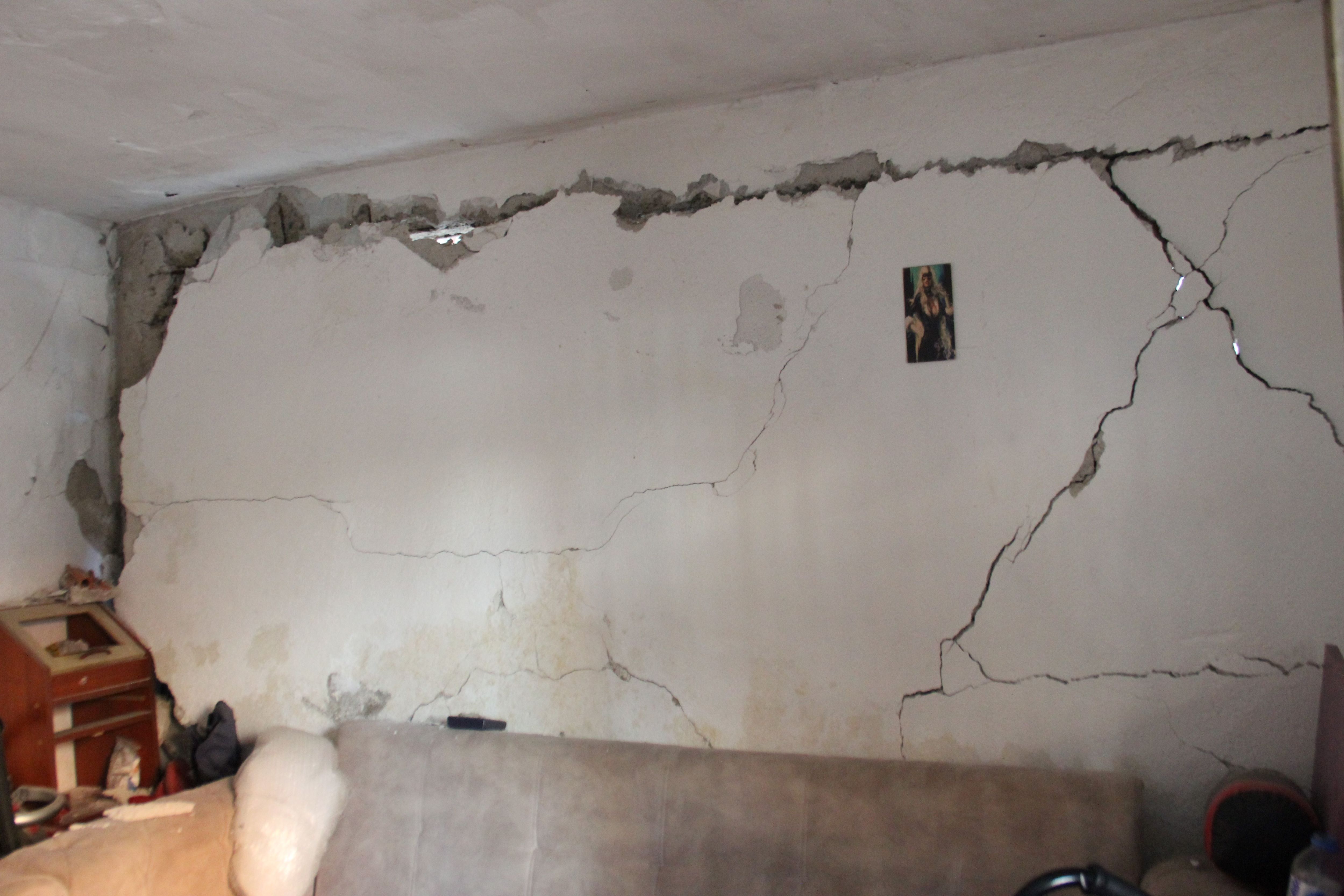 Atamer’de Geceleri Kazı, Gündüzleri Korku Var! Mahalle Isyan Etti (4)