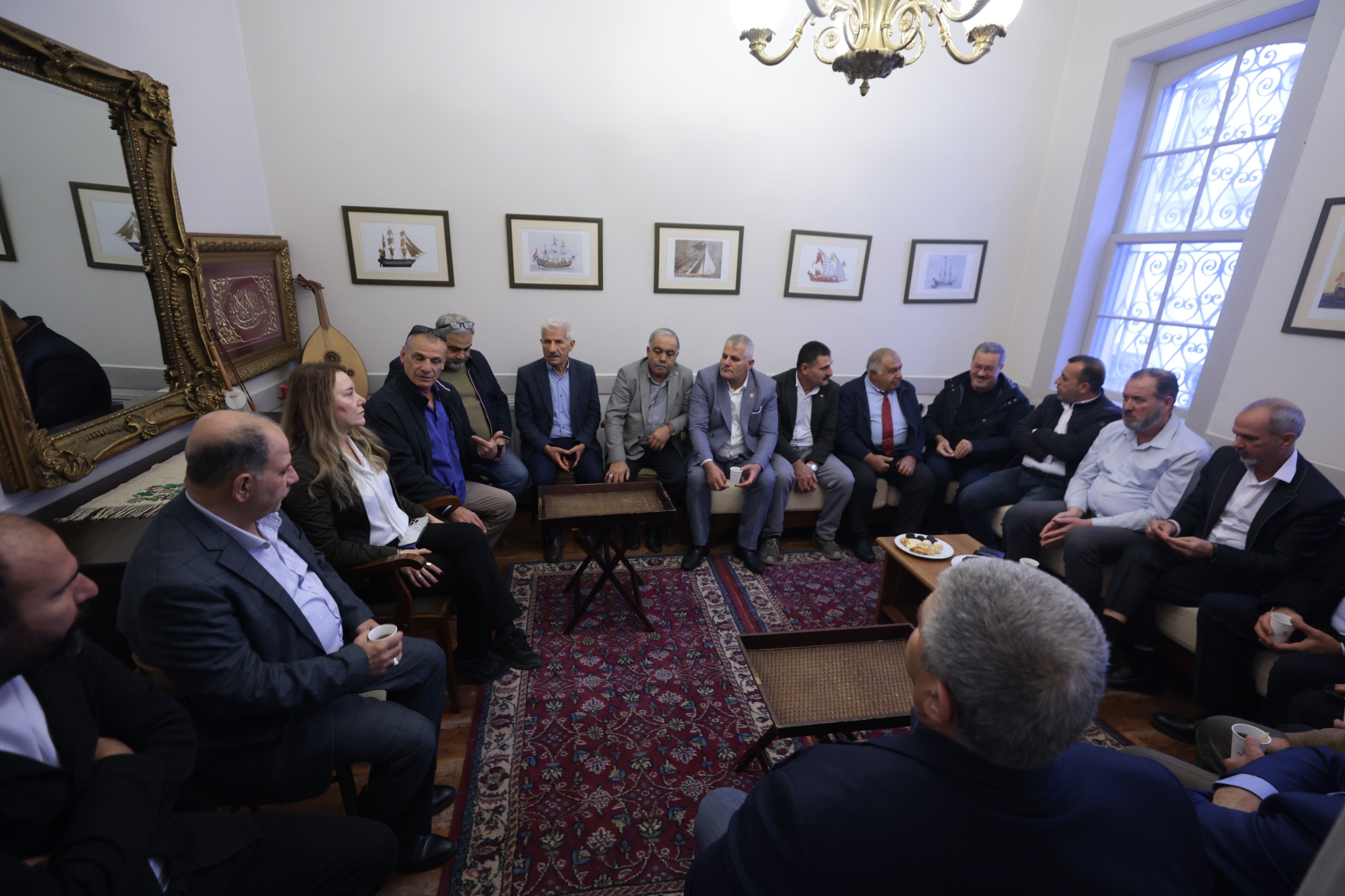 Başkan Mutlu, Konaklılarla Basmane’de Buluştu (2)