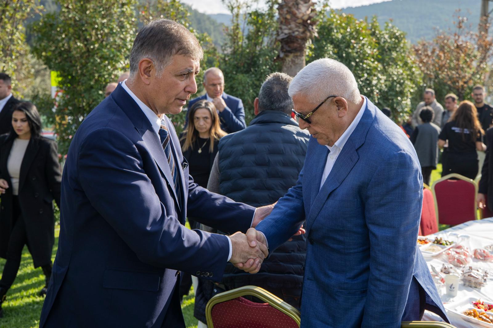 Başkan Tugay, Onur Günay’ın Hayır Yemeğine Katıldı (2)