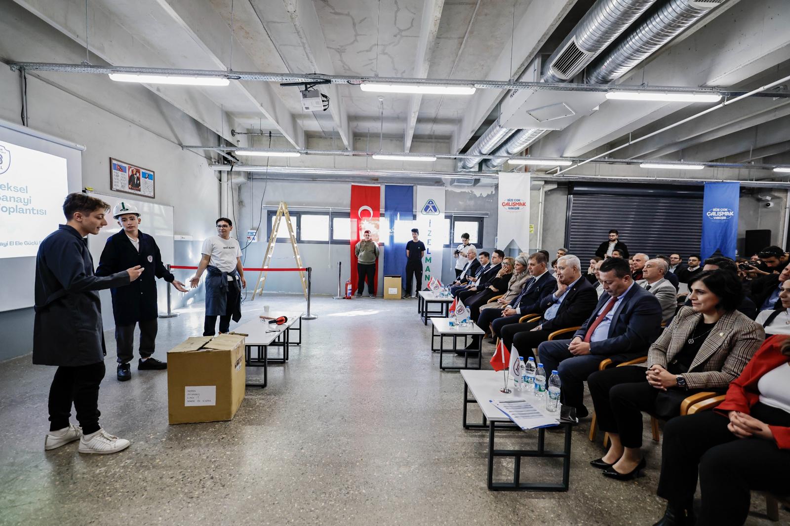 Başkan Tugay’dan Türkiye’ye Örnek Olacak Eğitim Hamlesi (7)