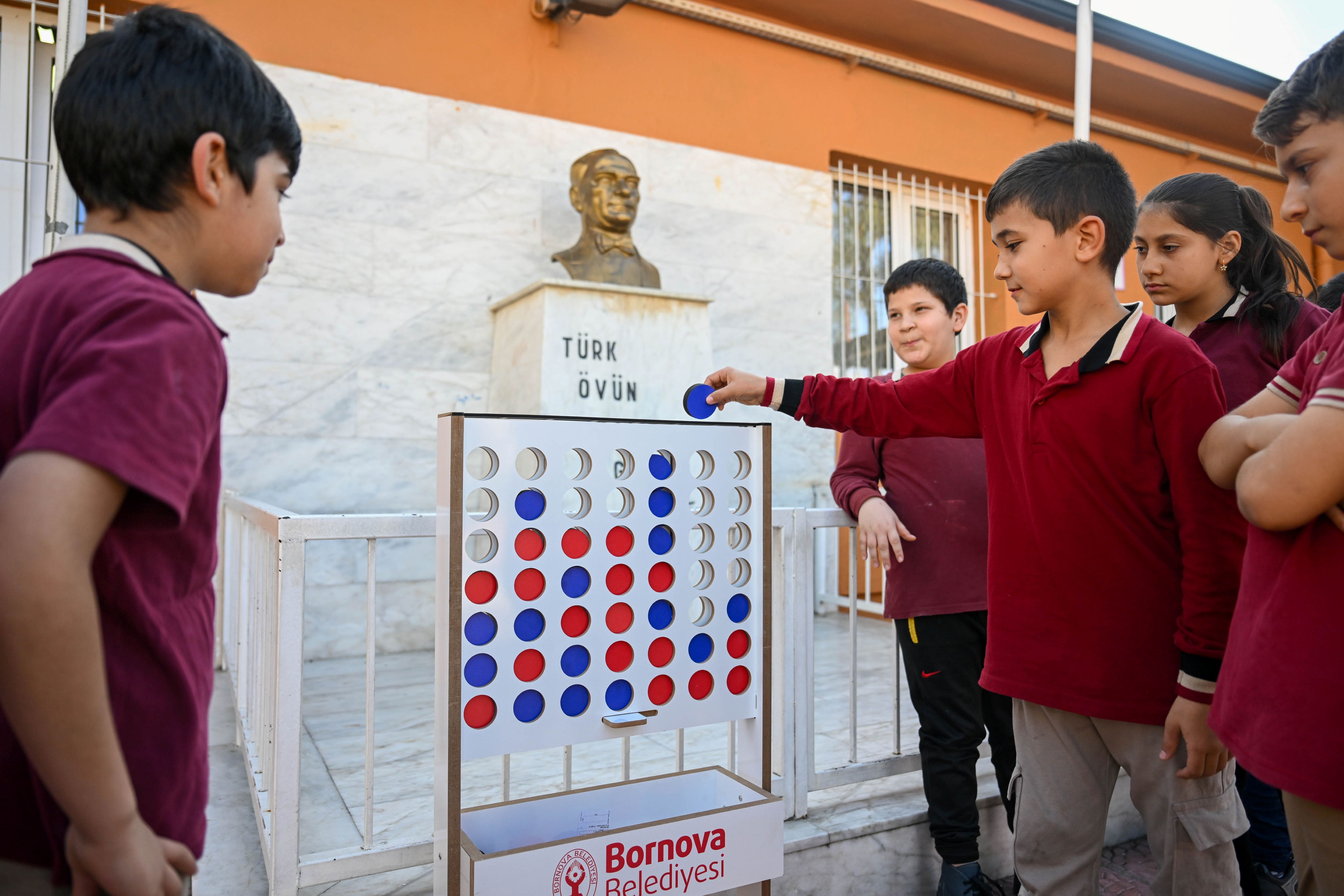 Bornova’da Eğitime Destek Sürüyor (7)