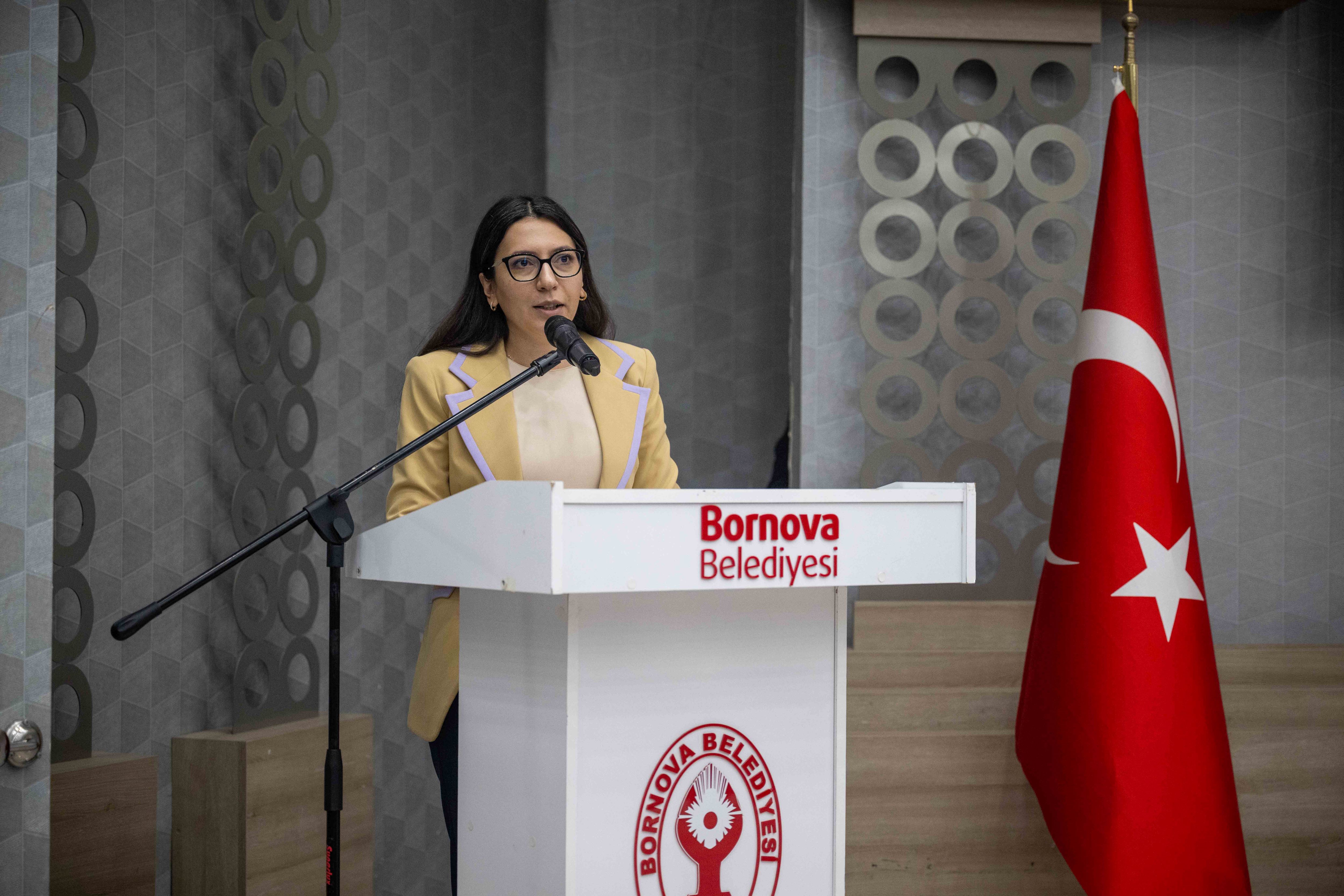 Bornova’da Miniklerden Atatürk’e Duygu Dolu Anma Töreni (6)