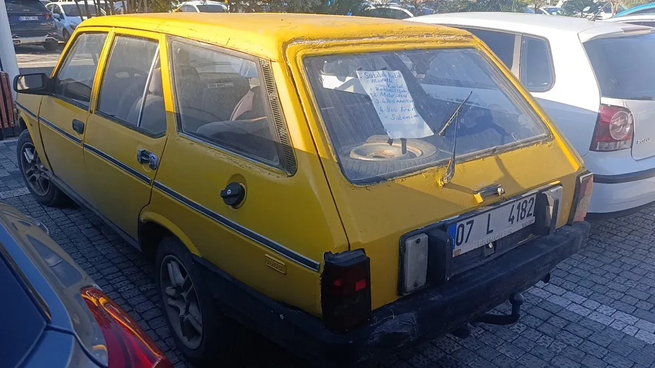 Bu Kartal Başka Kartal! 100 Tl'ye Satılan 41 Yaşındaki Aracın Ilanı Gündem Oldu (3)