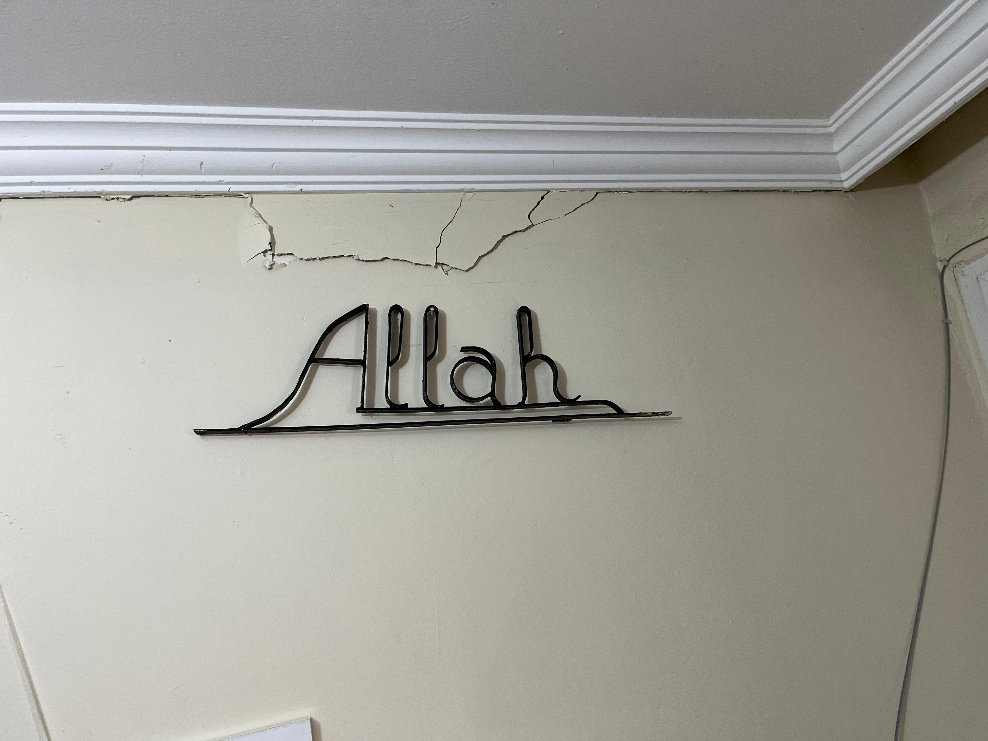 Buca Onat Tüneli’nde Çatlak Paniği Mahalle Geceyi Sokakta Geçirdi (1)