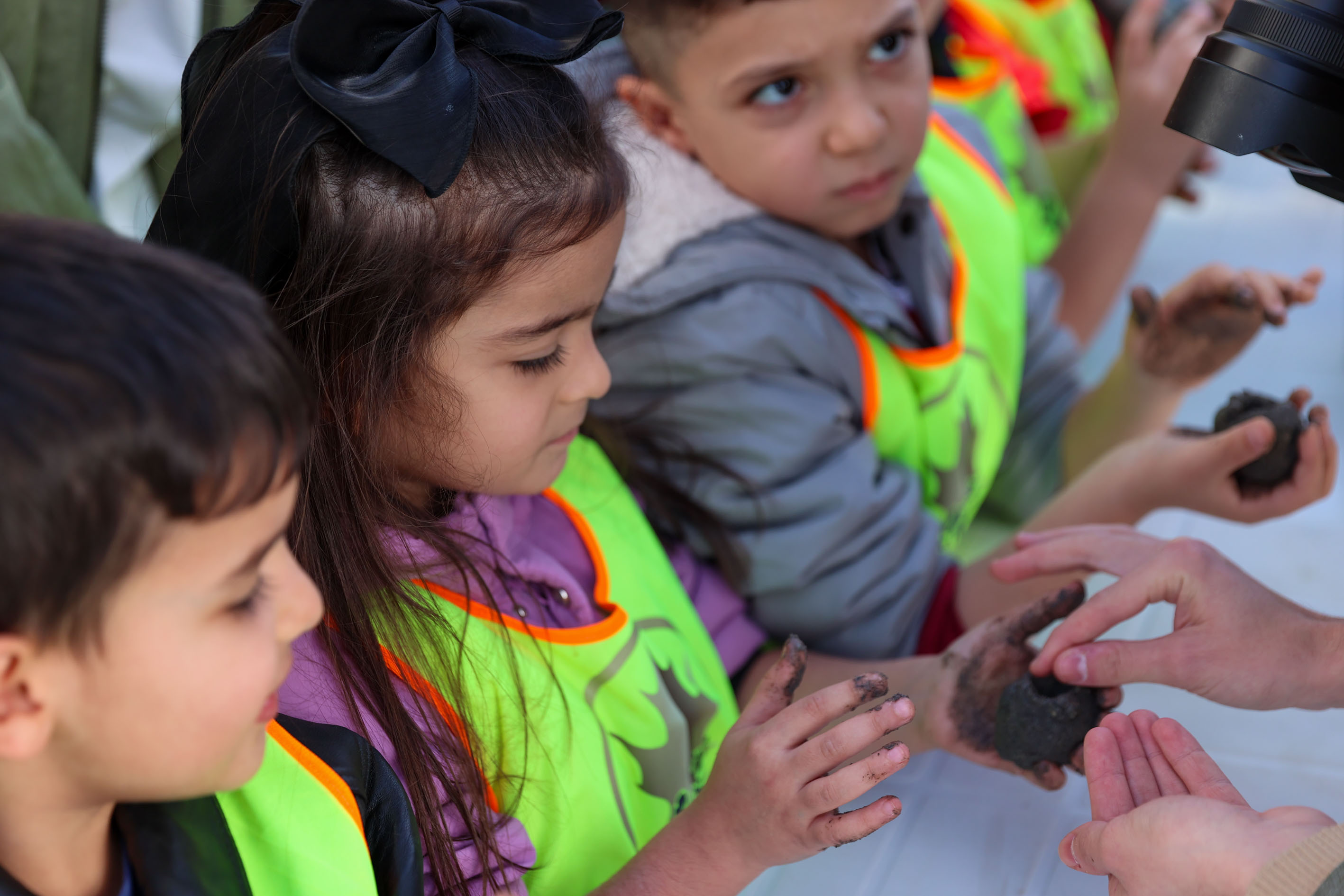 Buca’da Minik Öğrenciler Yanan Ormanlara Umut Ekti (9)