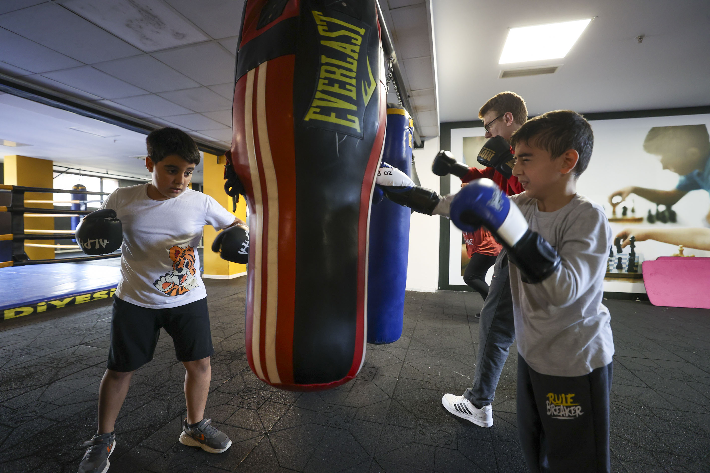 Bucalı Kadınlar Artık Savunmasız Değil! (1)