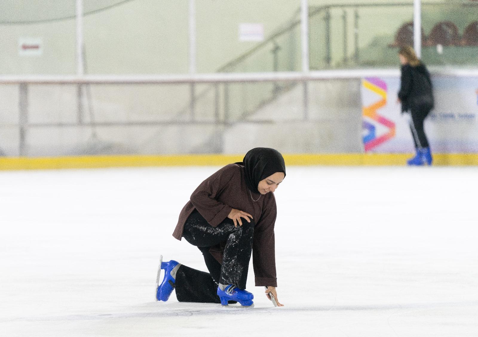 Buz Sporları Salonu Sezonu Açtı Ücretsiz Dersler İzmirlileri Bekliyor (9)