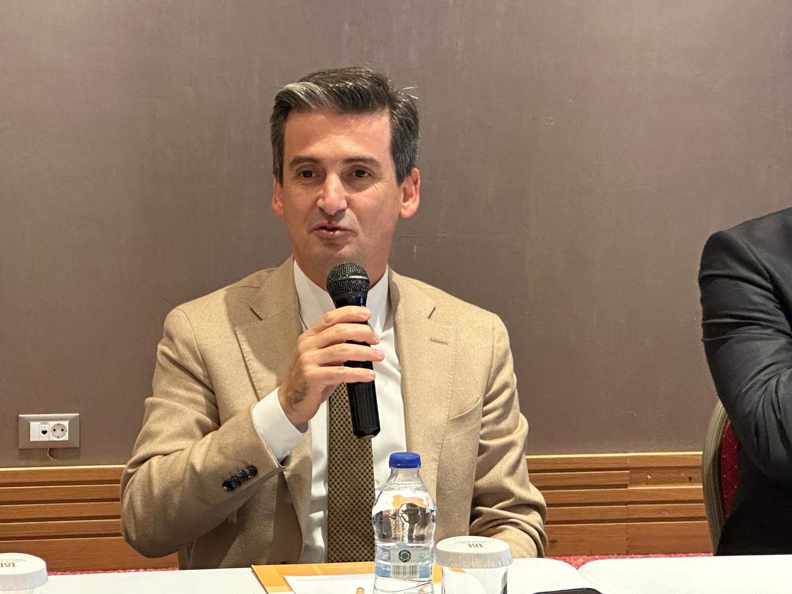 Çeşme İş İnsanları Derneği, Çeşme Turizmini Masaya Yatırdı (3)