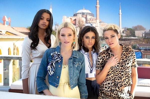 Charlie’nin Melekleri Filmi Konusu Nedir, Ne Zaman Ve Nerede Çekildi, Oyuncuları Kimler (1)