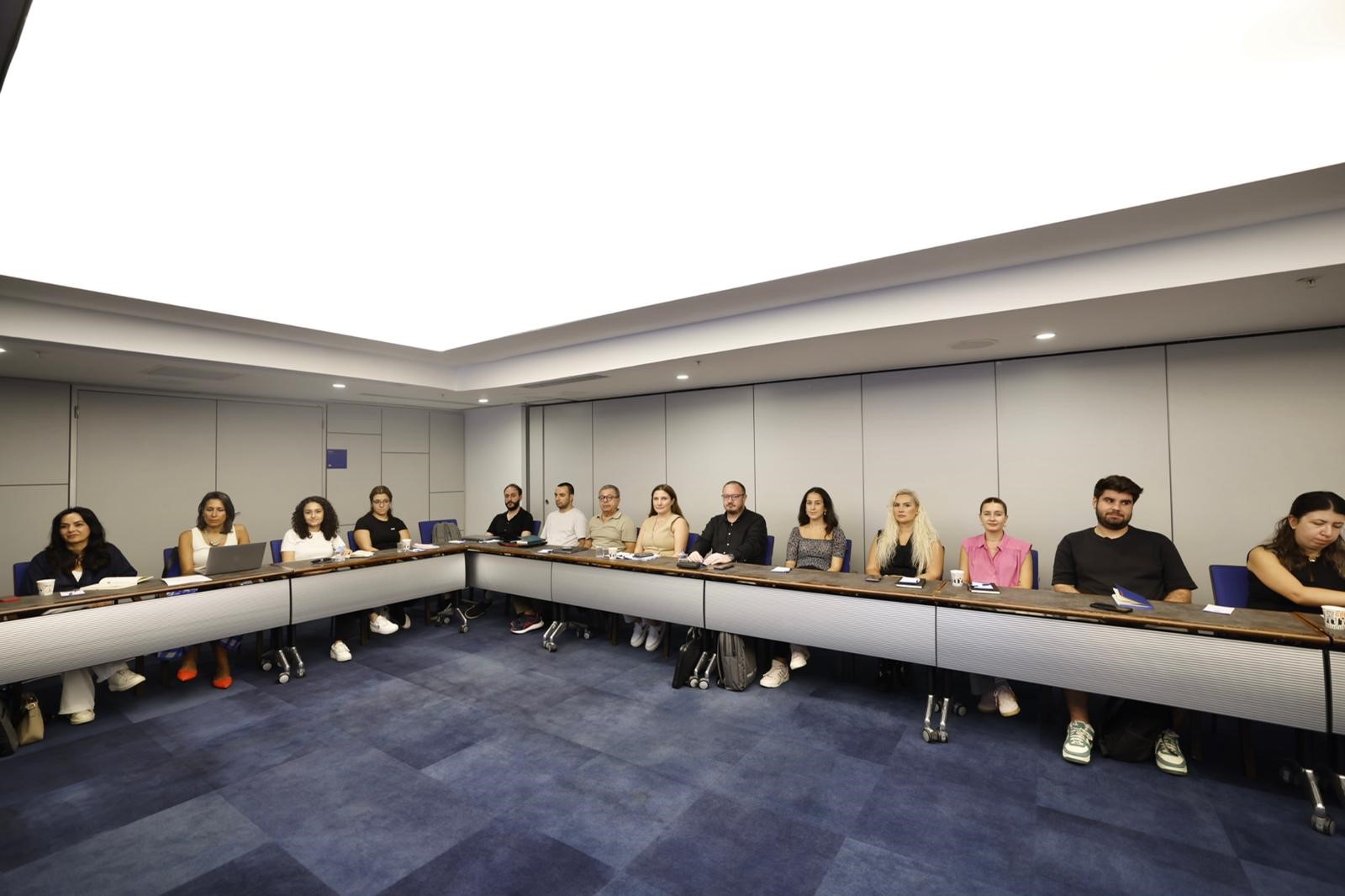 Codexizmir Projesi Başladı İzmir Bilişim Ihracatını Büyütüyor (4)